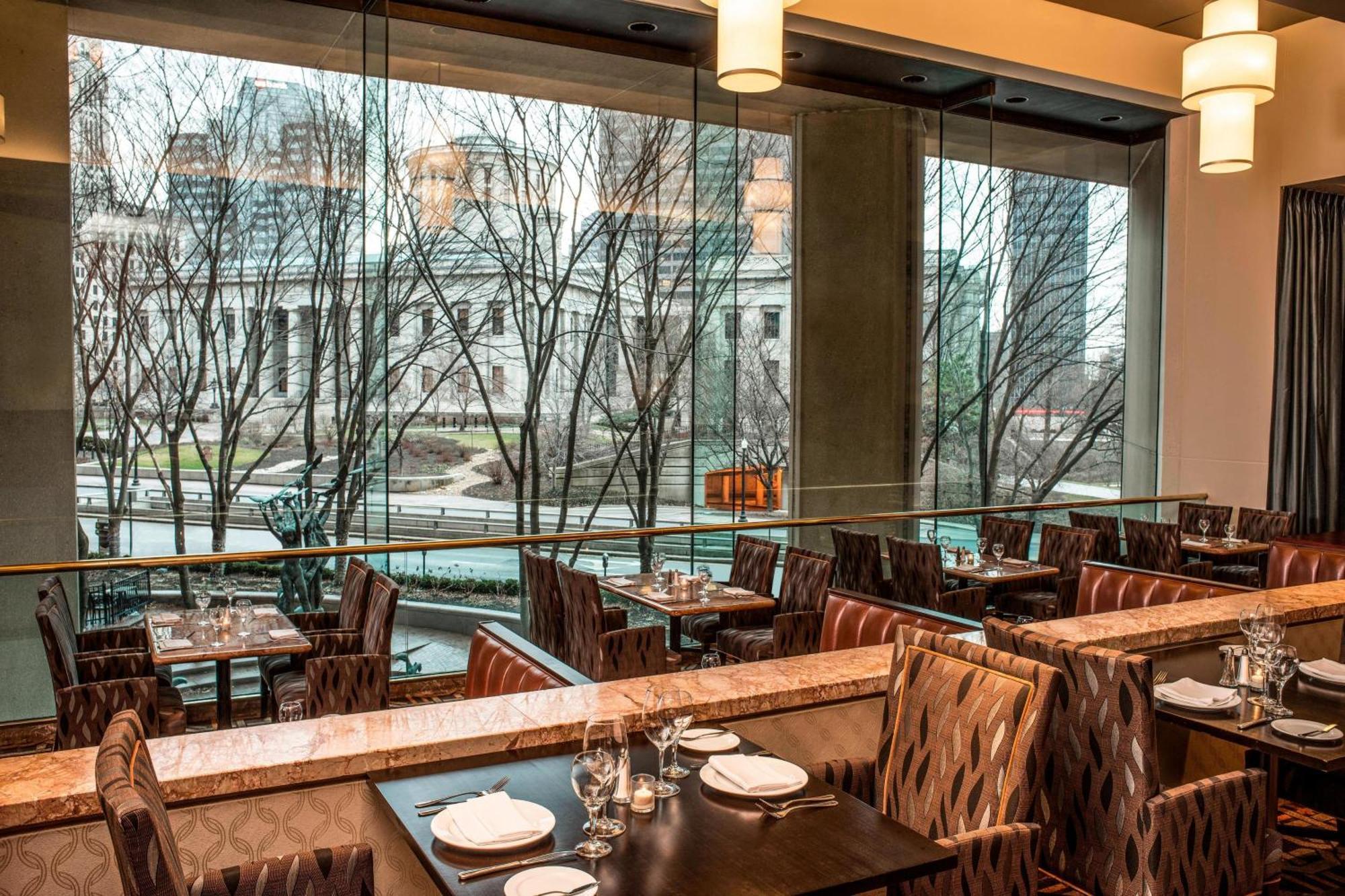 The Plaza Hotel Columbus At Capitol Square Exterior foto